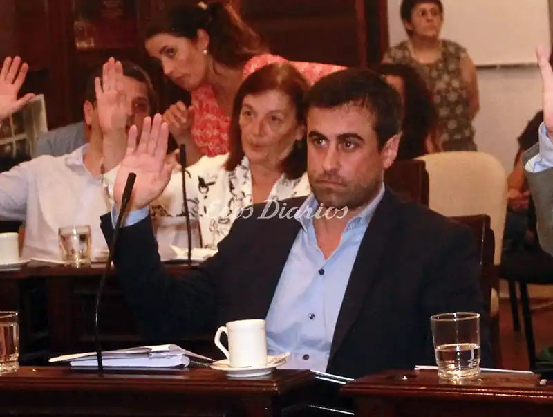 Tras la licencia, el concejal Medina volvería a ocupar su banca en la próxima sesión