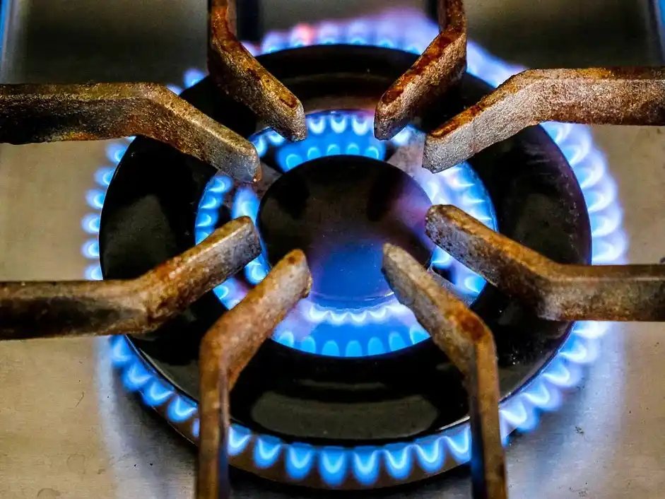 En qué consisten los cambios a los subsidios al gas por “zona fría” y cuántos hogares se verán perjudicados