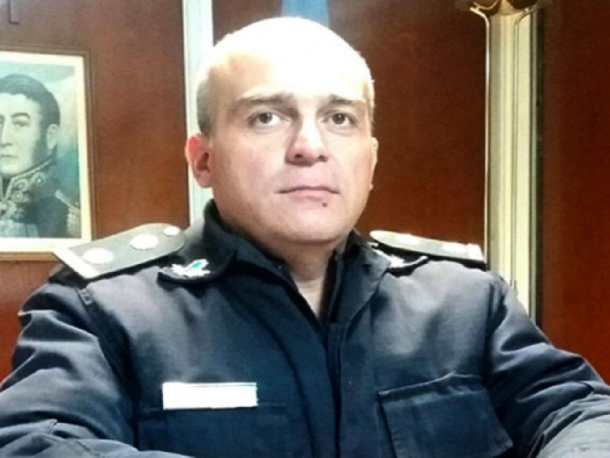 Indagan a los comisarios acusados del encubrimiento del crimen de Lucas González