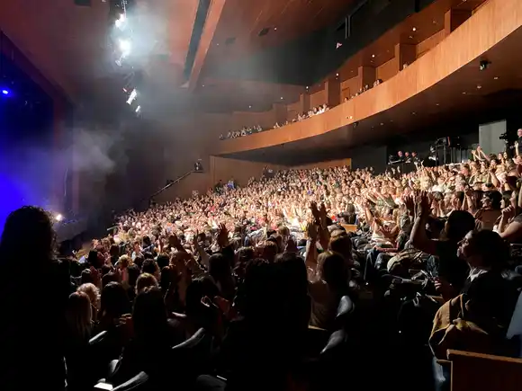 El Teatro Tronador BNA presentó una programación de lujo para la temporada 25/26