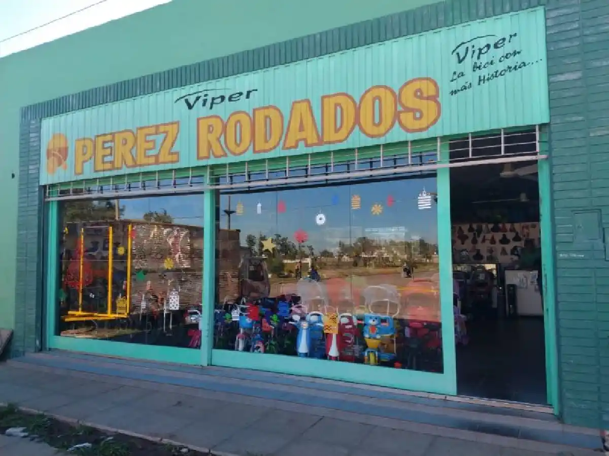 Detuvieron a tres jóvenes por robo a una bicicletería