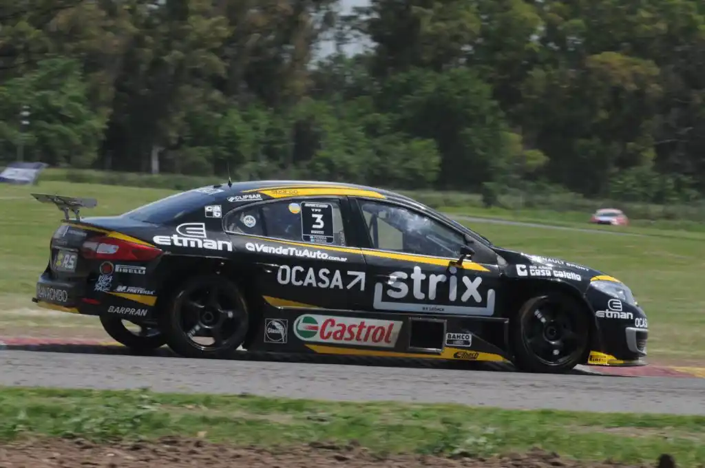 En Capital, Pernía clasificó  segundo, detrás de Ardusso