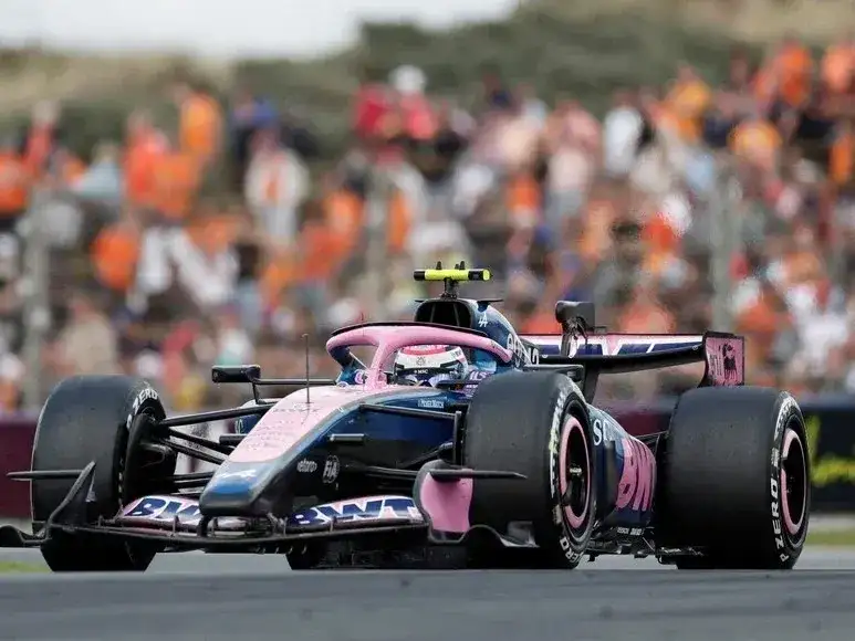 El piloto argentino disputó una nueva fecha de la temporada de Fórmula 1 Créditos: REUTERS/Jakub Porzycki