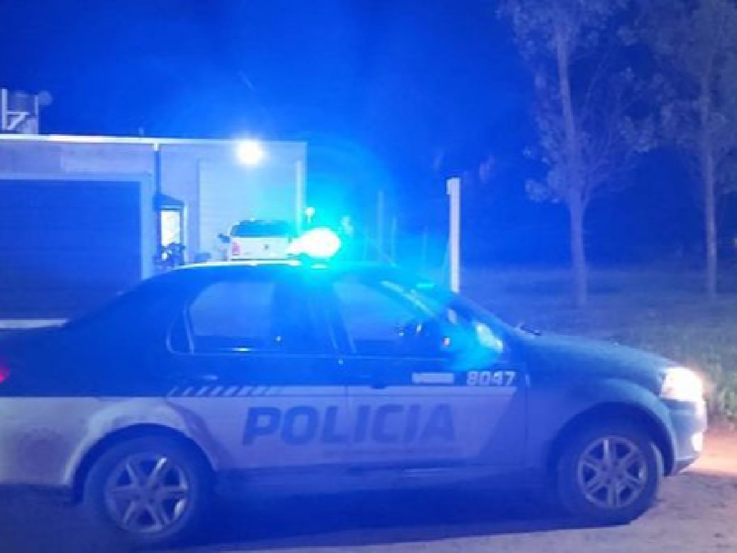 Tenía Covid, manejaba ebrio y le tosió en la cara a policías