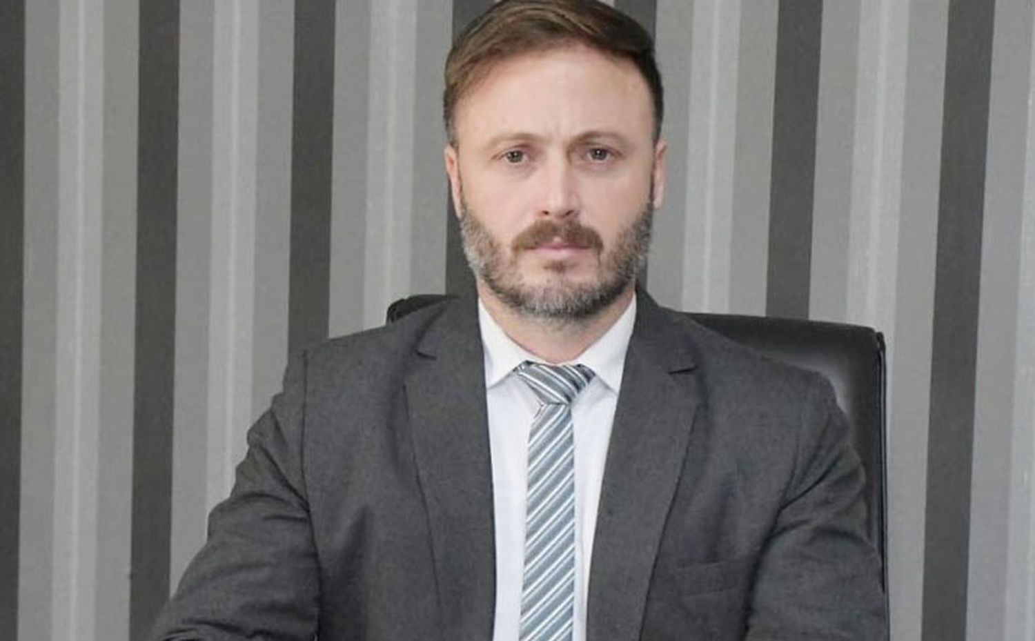 Mediante decreto el Intendente redujo la cantidad de asesores del Concejo Deliberante