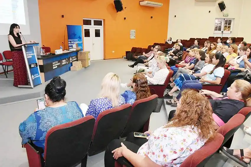 Se lanzó desde Formosa el programa Fierritas