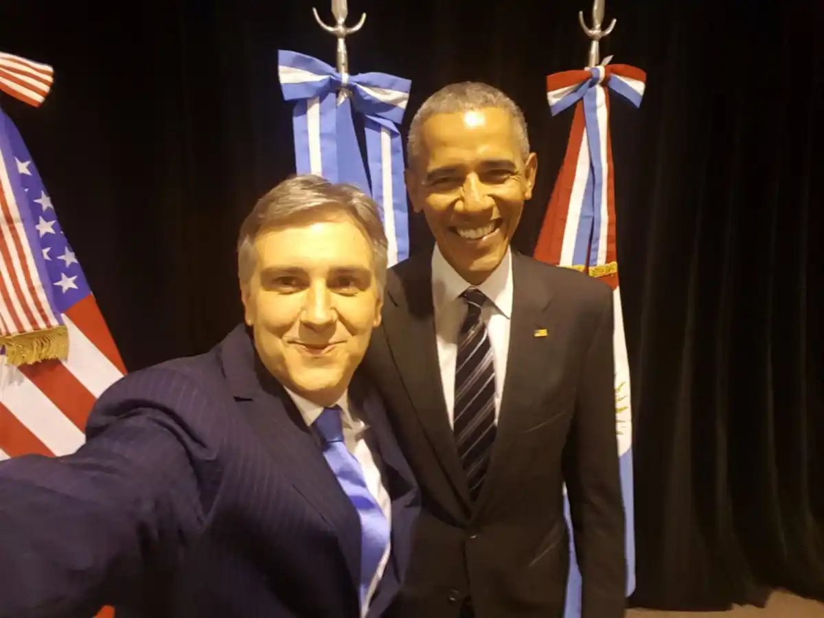 Obama llegó a Córdoba para participar de la Cumbre de Economía Verde 