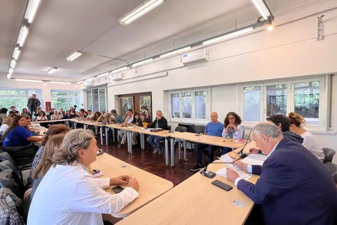 Desde la Universidad aseguraron que a pesar de las respuestas del Gobierno, el sistema sigue en riesgo.