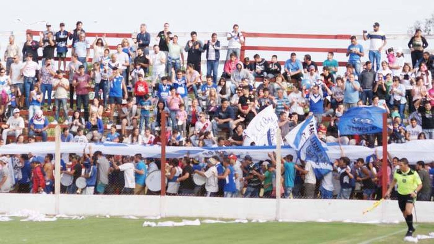 Habilitan el público en  las canchas de fútbol