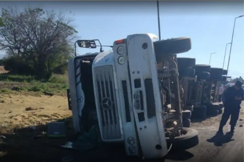 El camión luego del accidente