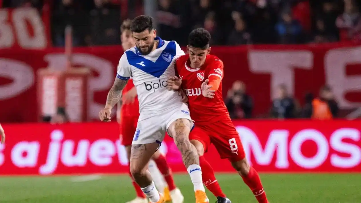 Vélez e Independiente se miden en Liniers.
