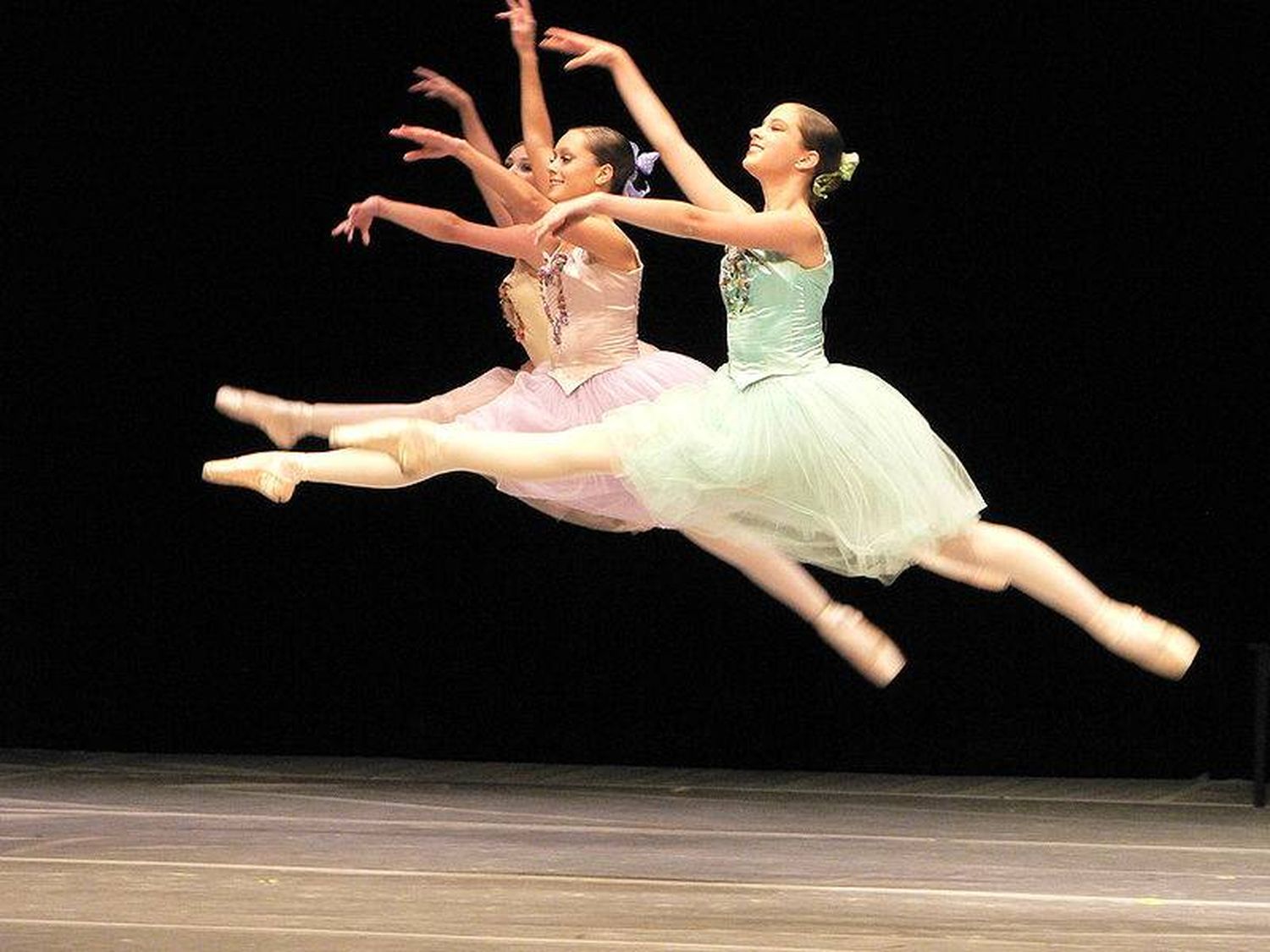 Día internacional de la danza: "El arte conecta las almas de las personas"