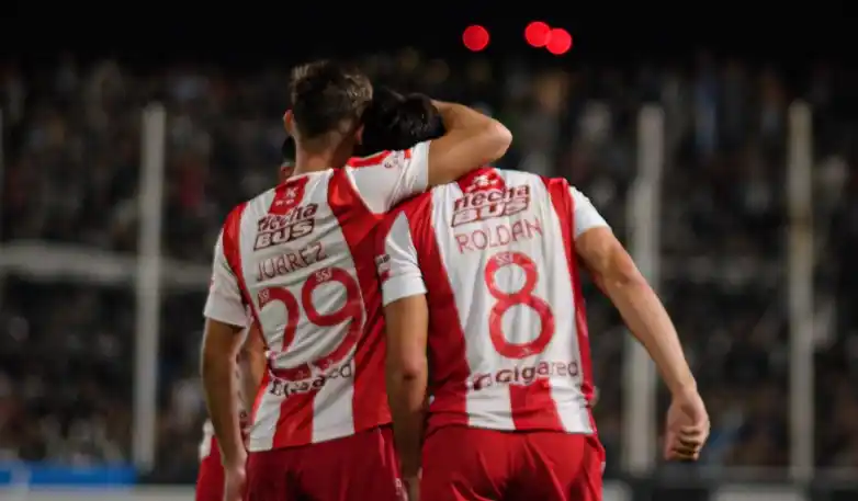 Liga Profesional de Fútbol: Unión le ganó a Central Córdoba sobre el final