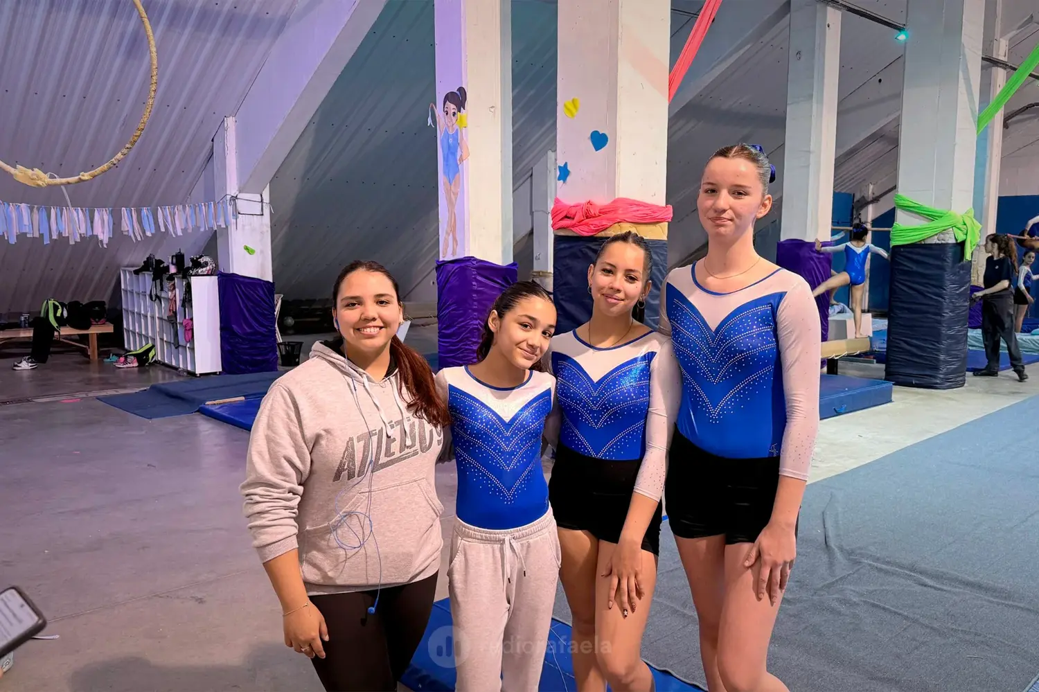 Avril Frencia - profesora de gimnasia artistica | Gimnastas de Atlético Rafaela clasificaron a torneos federativos y necesitan ayuda económica