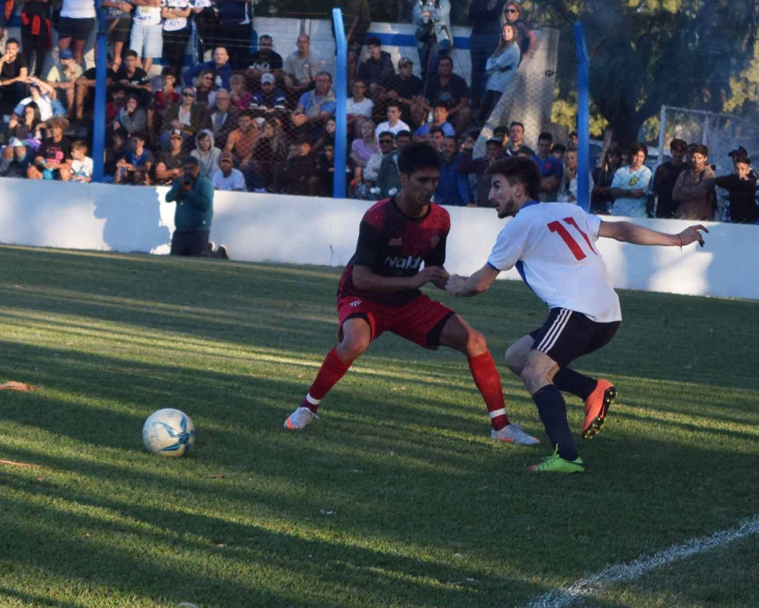 Torneo Regional: Sportivo rescató un empate en la primera final en Baradero y buscará la clasificación en Lincoln
