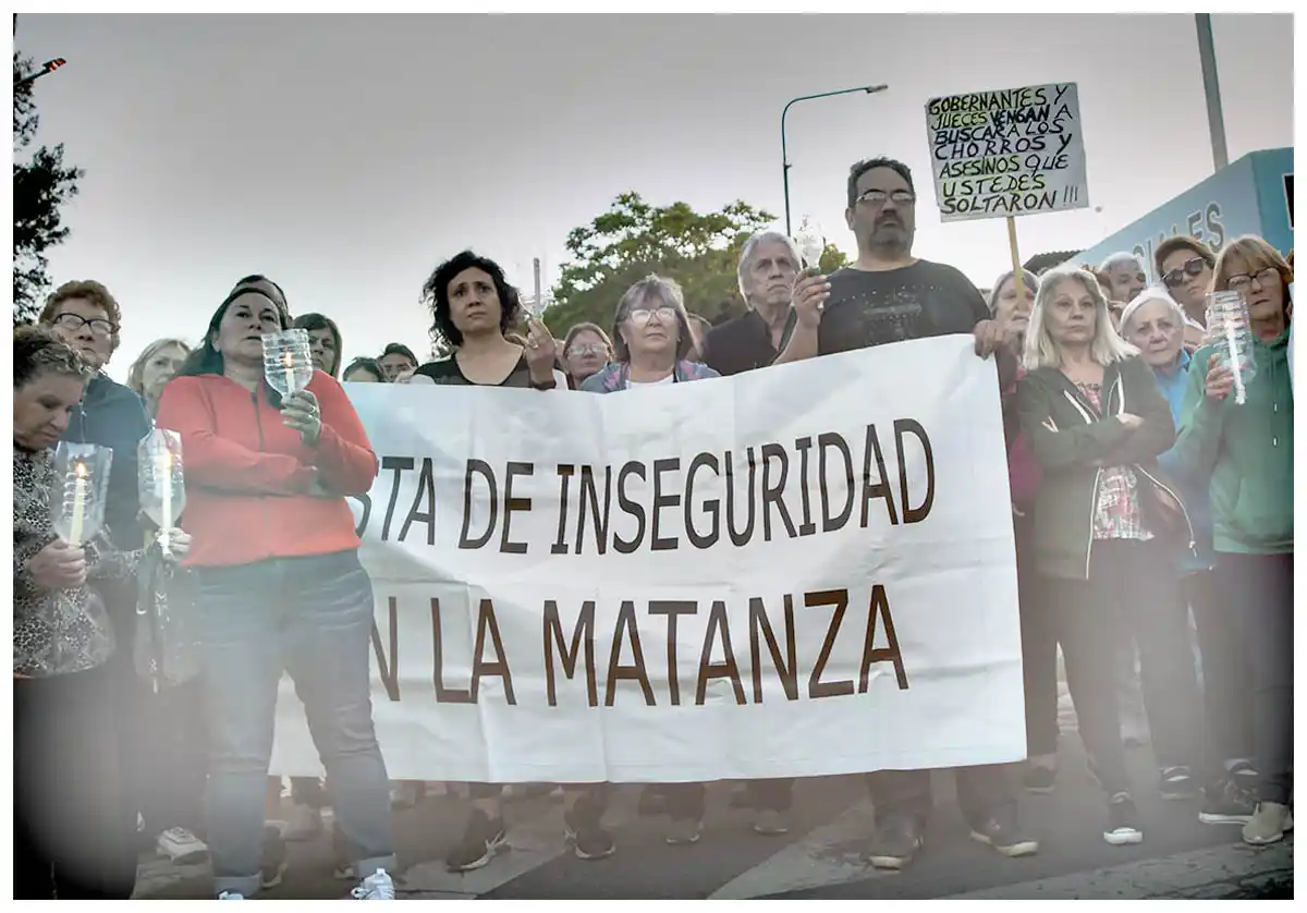 Una de las tantas marchas por inseguridad en la Provincia.