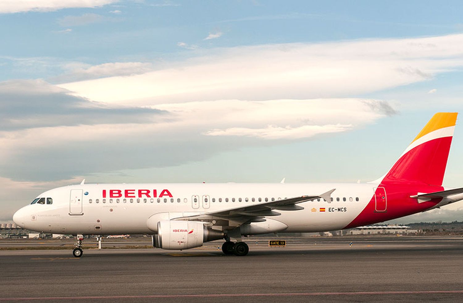 Iberia apuesta a Portugal durante el verano y suma nuevos vuelos