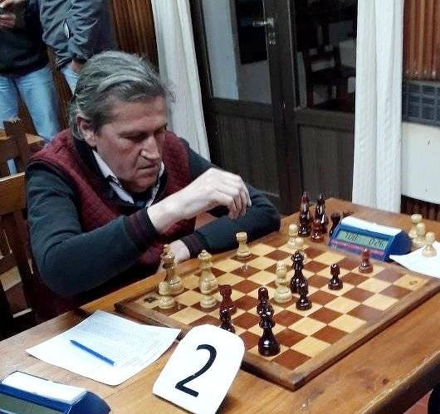 Mario Hernández ganó en forma invicta el Oficial de Segunda