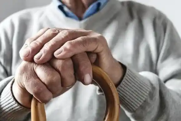 El PAMI recortó la entrega de medicamentos al 100% para jubilados