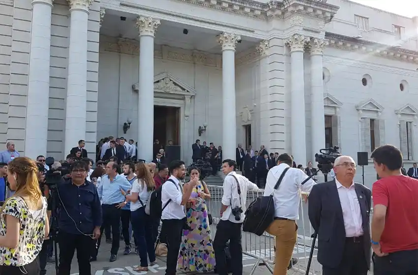 La mirada de los peronistas en la previa a la asunción de Perotti
