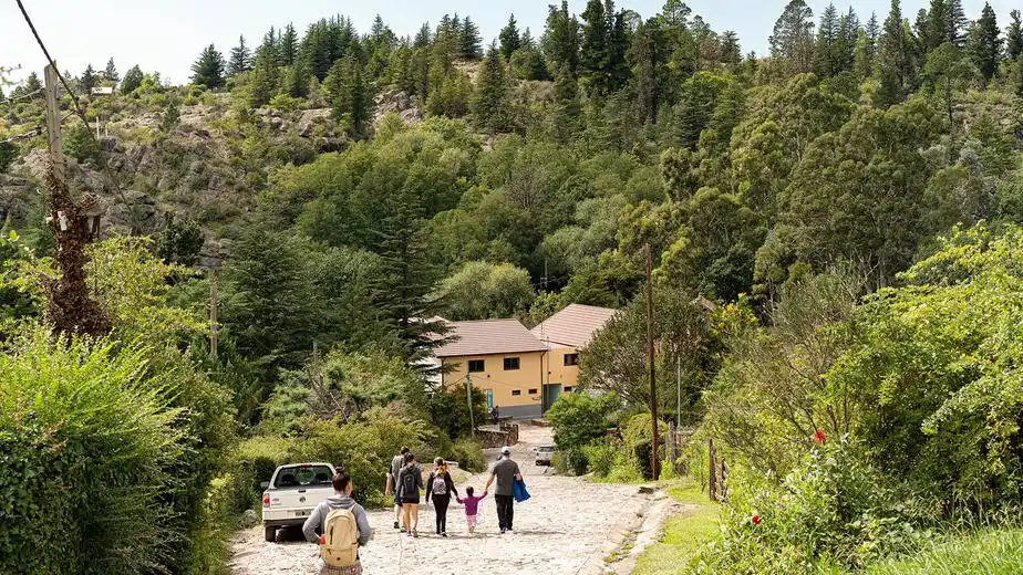 AMBIENTE. En La Cumbrecita, el martes arrancó con heladas. (Foto: gentileza Ariela Malem)