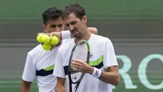 “Machi” González y Molteni intentan progresar en Japón