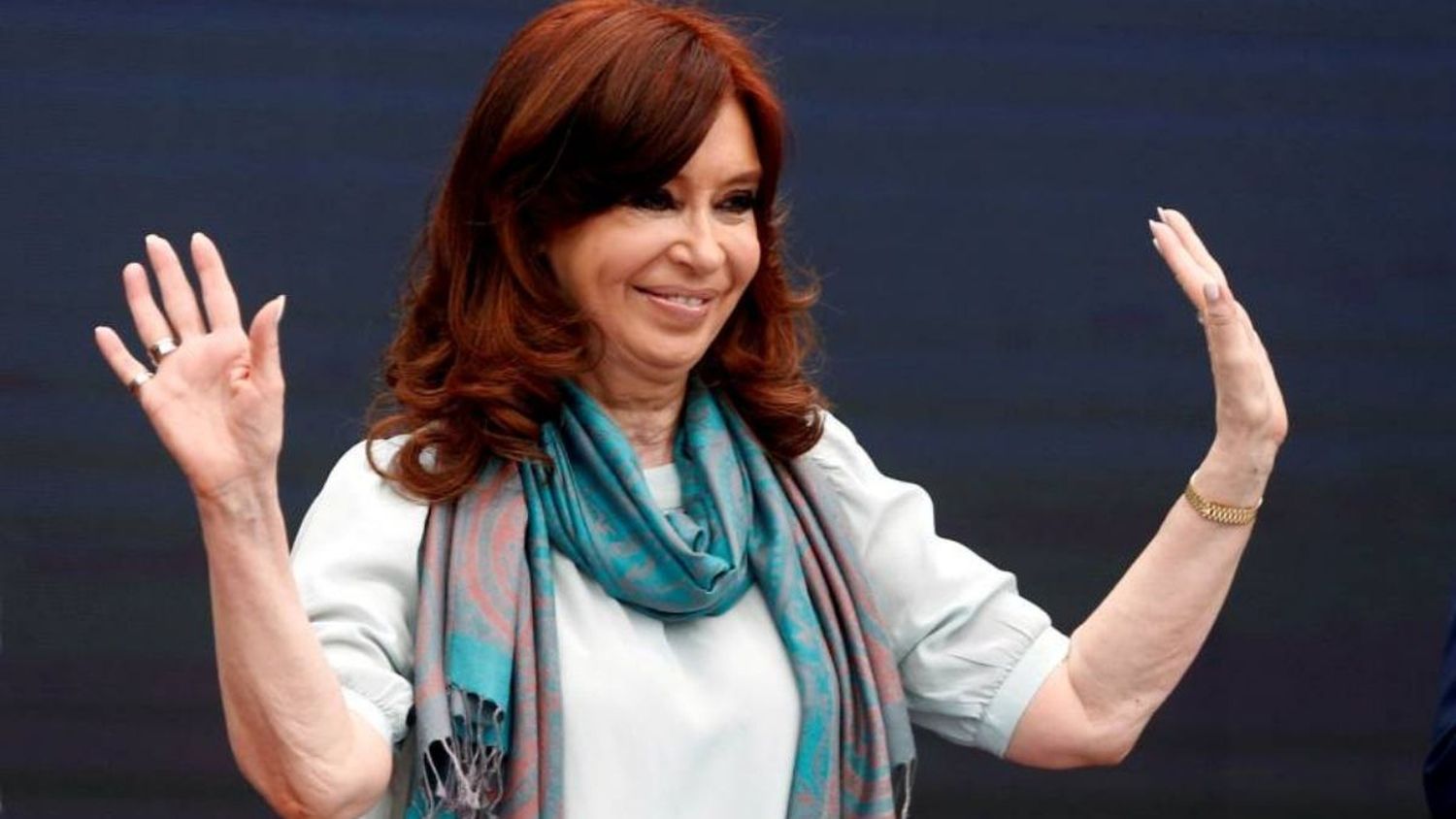 Ratifican la doble jubilación para Cristina Fernández