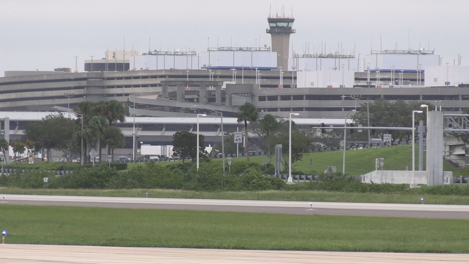 Over 100,000 Passengers Affected by Flight Cancellations at Tampa Airport Ahead of Storm Idalia