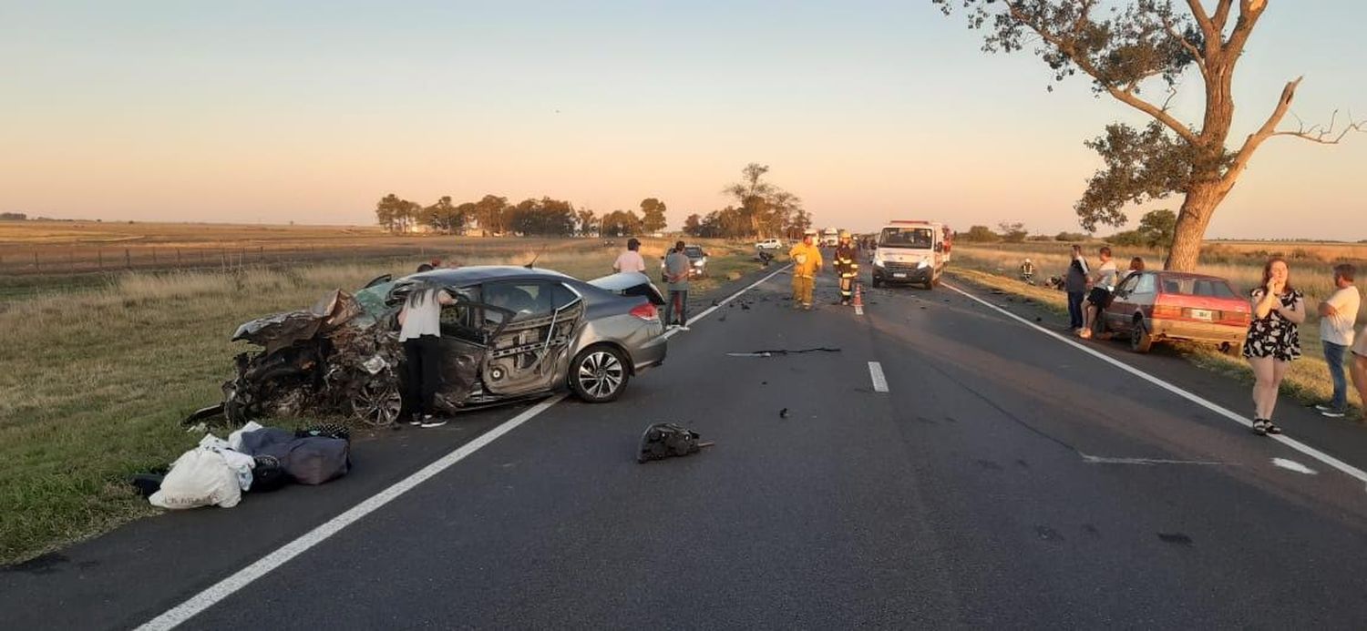 Hughes: un fallecido y menores heridos en choque frontal sobre ruta 8