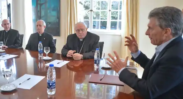 El Gobierno habilita a los colegios religiosos a cobrar un plus para financiar a la Iglesia