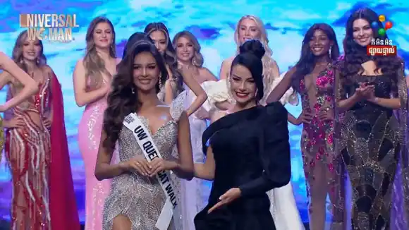 Lisandra Chirinos gana premio en competencia preliminar de Universal Woman