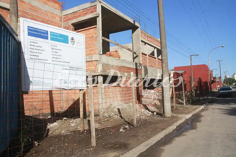 A buen ritmo se construye la ampliación del edificio de la Escuela Técnica Nº 3