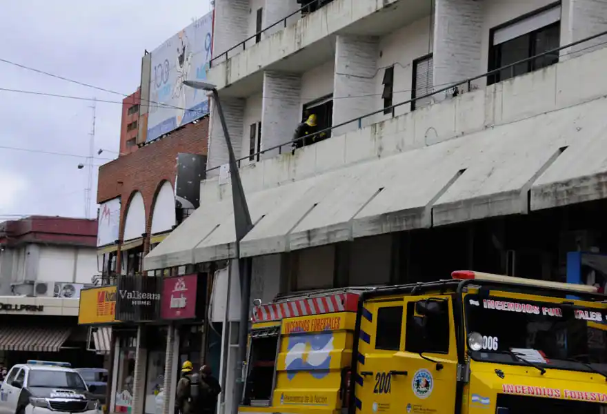 Se registró una explosión por acumulación de gas en un departamento de San Martín al 500
