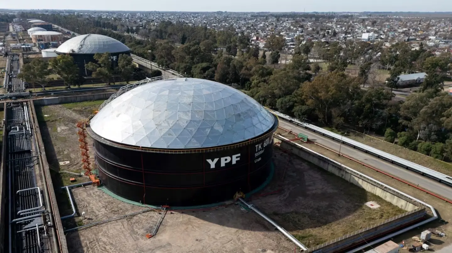 Caso YPF: los demandantes confirmaron que irán al CIADI e intentarán revertir el fallo que favoreció a la Argentina. (Foto: Luis Robayo/AFP)