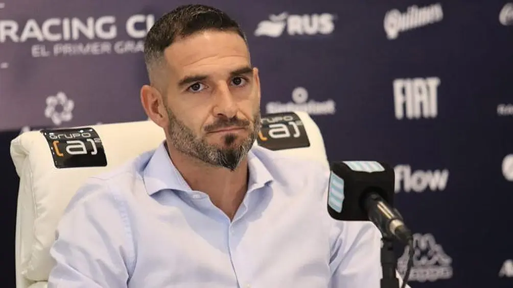 Lisandro López, uno de los máximos ídolos de Racing, anunció su salida del club