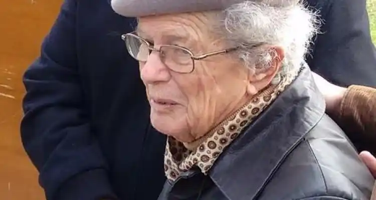 #JuanitaReportera presenta: ¿Cómo fue tu infancia, Anita Langlois?
