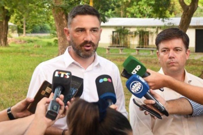 Enrique Estévez ministro de Ambiente y Alejandro Luciani secretario de Biodiversidad