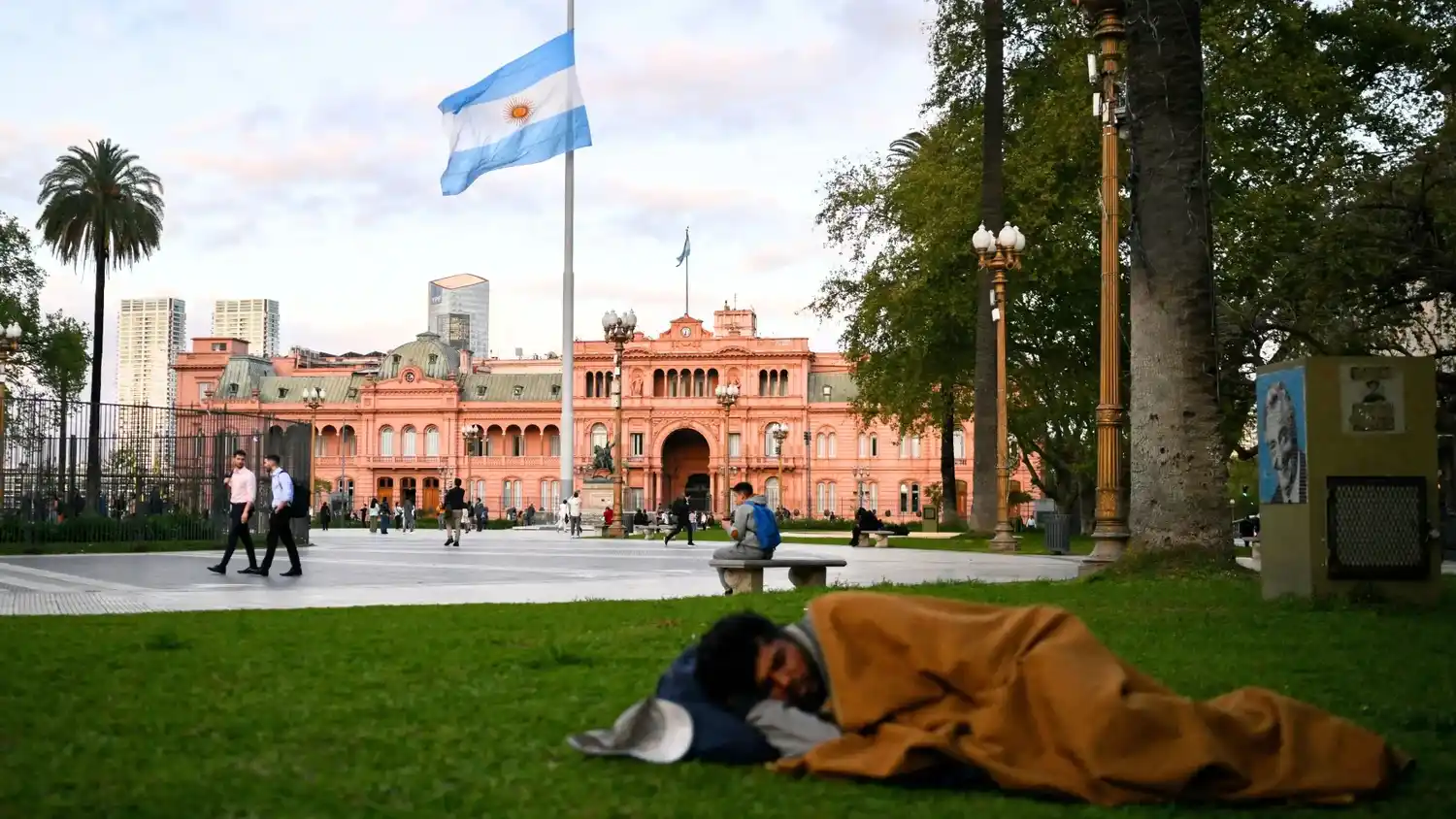 El Indec dio a conocer el umbral de ingresos para no caer en la pobreza e indigencia.