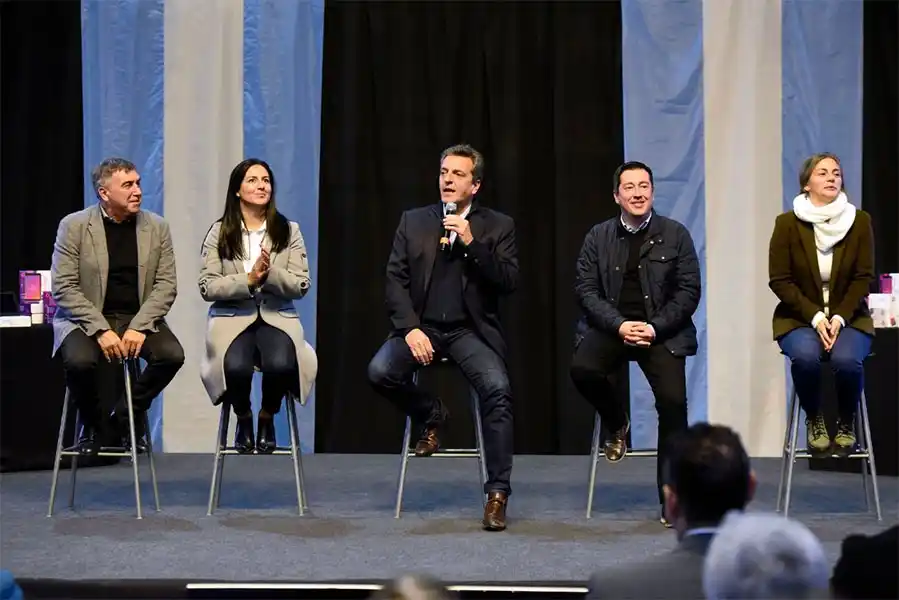 Massa: «Es momento de aportar soluciones”
