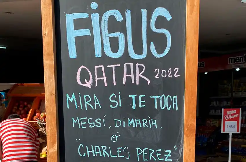 «Mirá si te toca Messi»: llegaron las figuritas del Mundial a Rosario