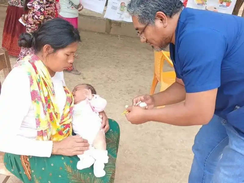 Atención integral en comunidad originaria Tres Palmas