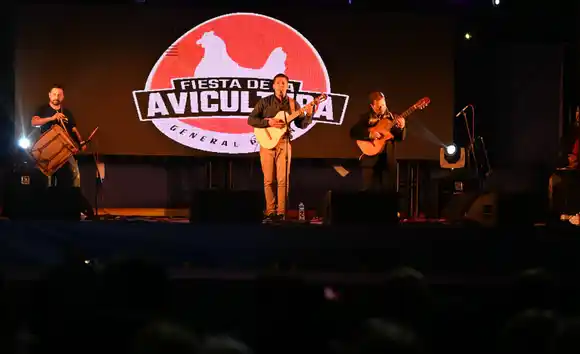 Fiesta Provincial de la Avicultura en Pirán: tres días de tradición, música y encuentro comunitario
