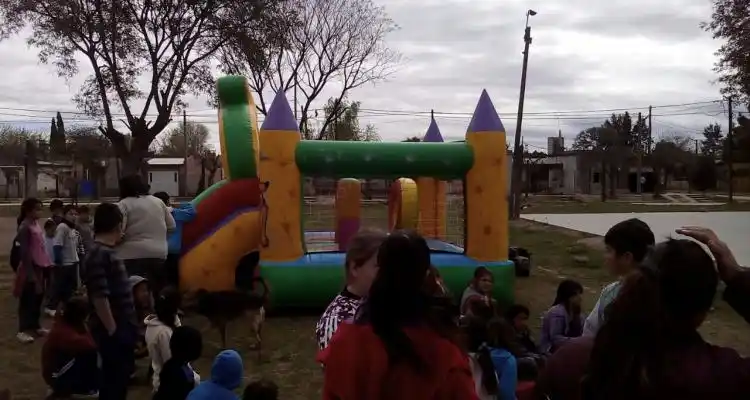 Fiesta del Día del Niño en el merendero Benefactoras Sampedrinas