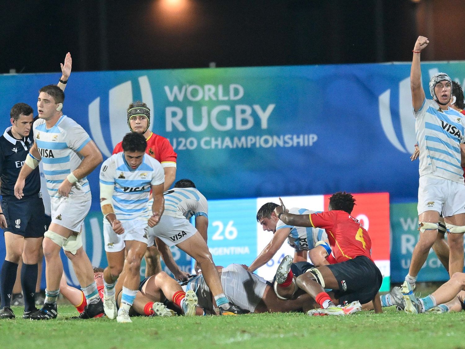 Argentina ganó con una gran remontada ante España