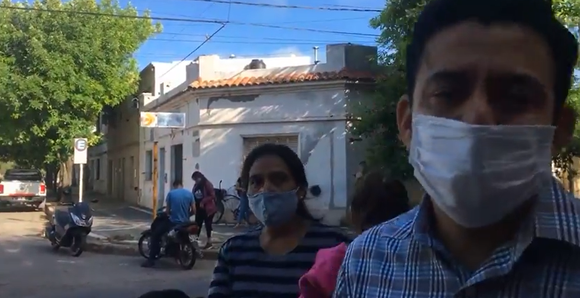 Escuela 6: reclaman la restitución de la directora, separada del cargo tras el caso de bullying al niño que se pintaba las uñas