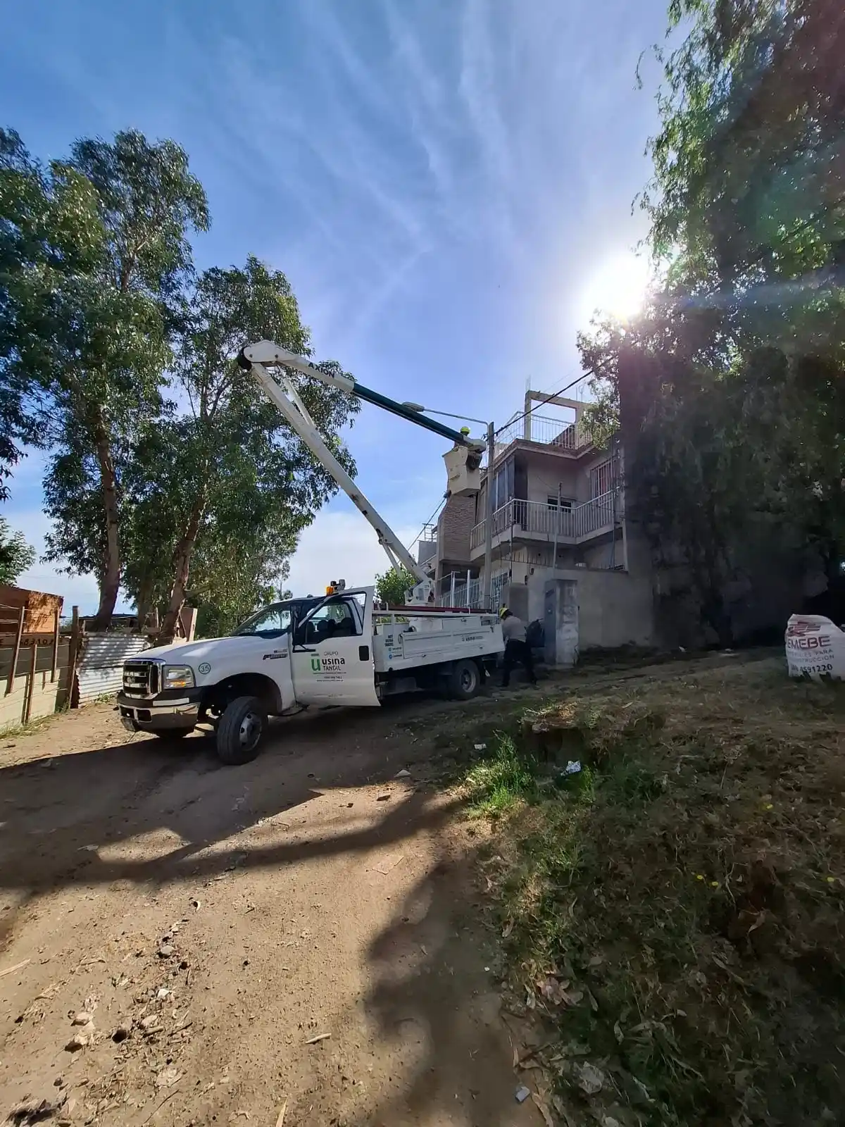 Usina intervención en La Movediza (2)