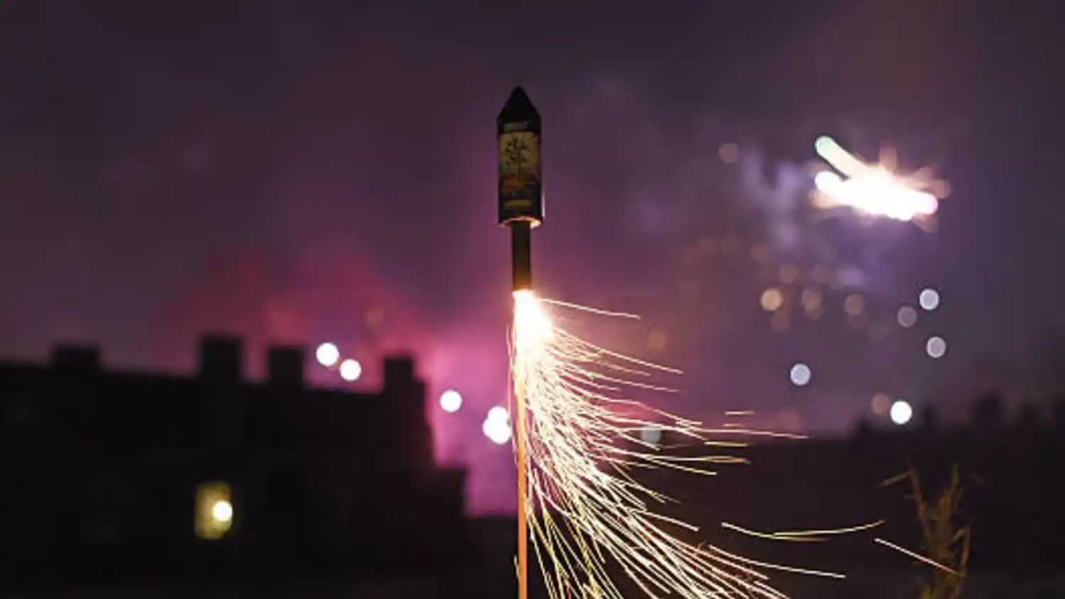 "Más luces, menos ruido": CABA adopta la política de pirotecnia cero que ya rige en Chascomús