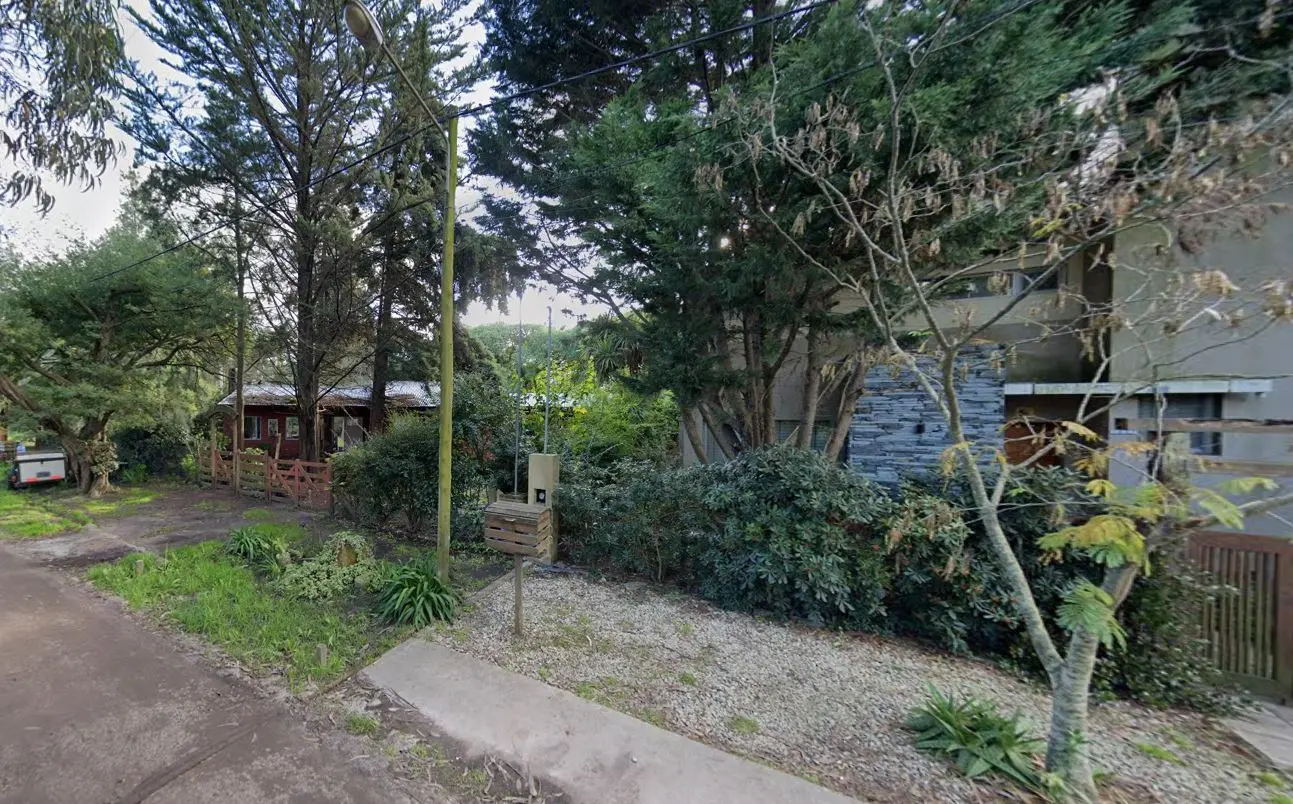 El robo ocurrió en el barrio Antártida Argentina, en una casa quinta ubicada en calle 499 al 3300, cerca del Golf Club Los Acantilados.
