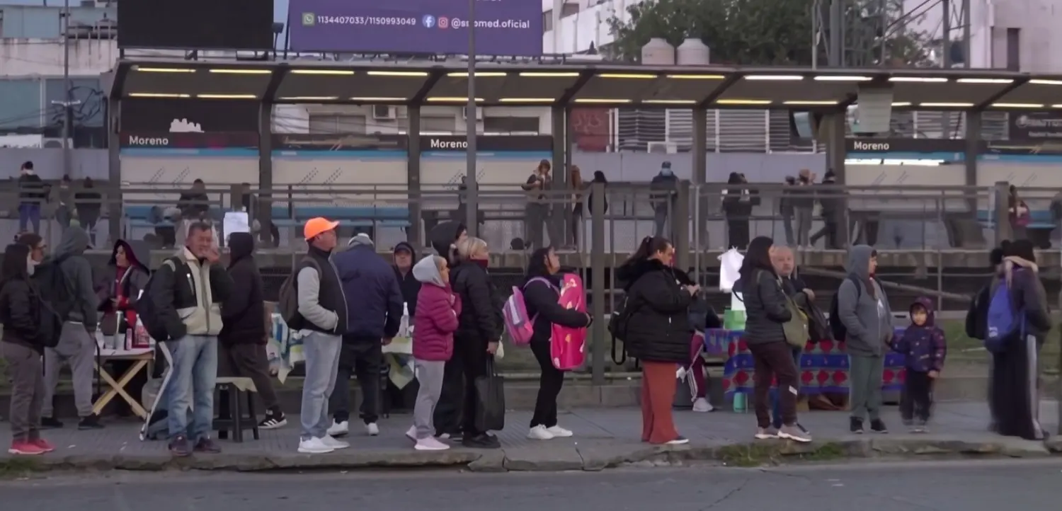 "Gasto más de $20 mil por semana para ir a trabajar": así golpea el aumento de colectivos a los pasajeros bonaerenses