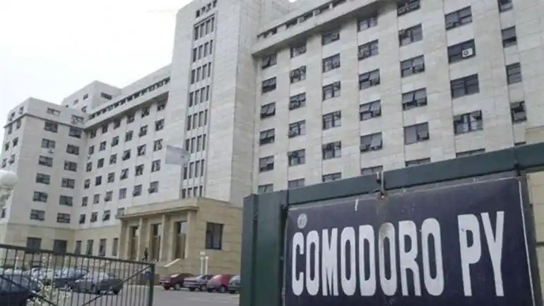 La DAIA pidió que los jueces "no tengan miedo" de tomar la denuncia de Nisman